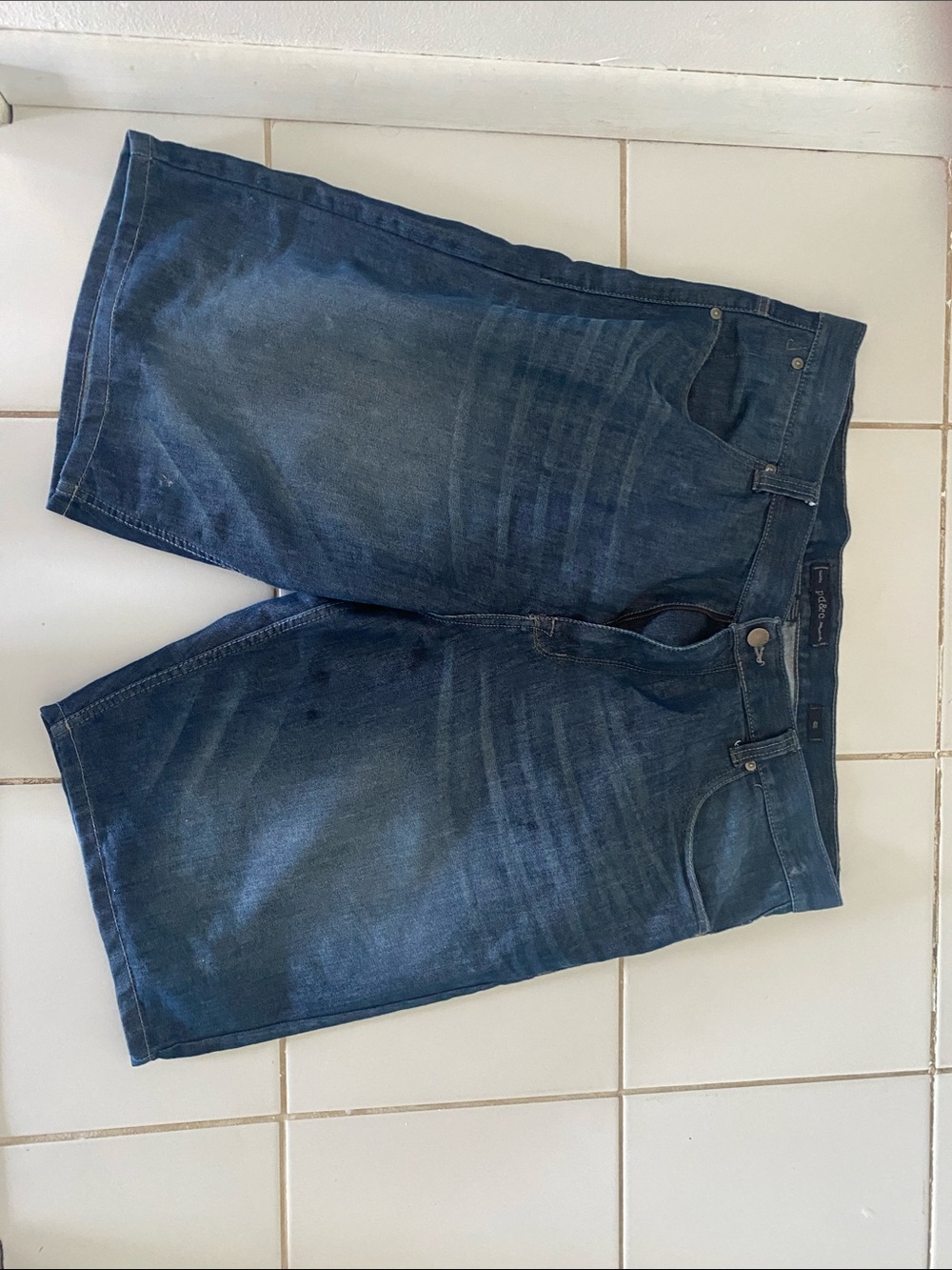 Men's Blue Denim Shorts - Classic Wash